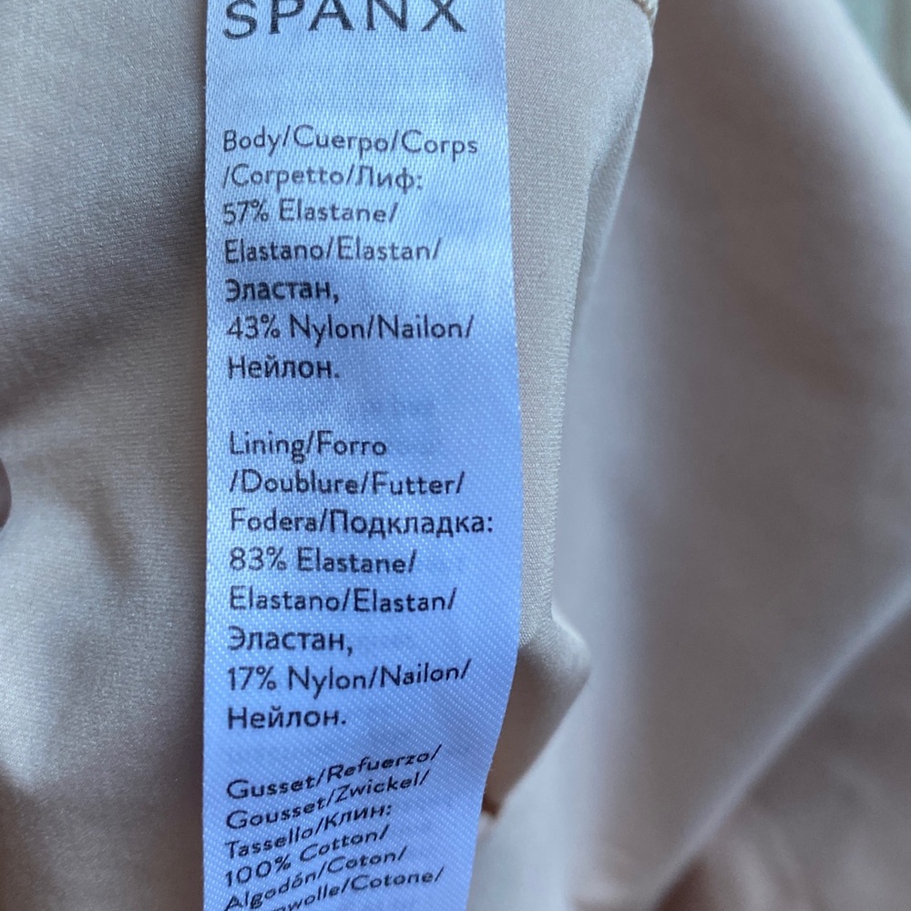 Spanx Women's Beige Shapewear Bodysuit size small open bust thigh support - Picture 4 of 7